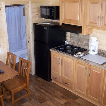Russian River Camping Resort Cottage 7 Cloverdale Extérieur photo
